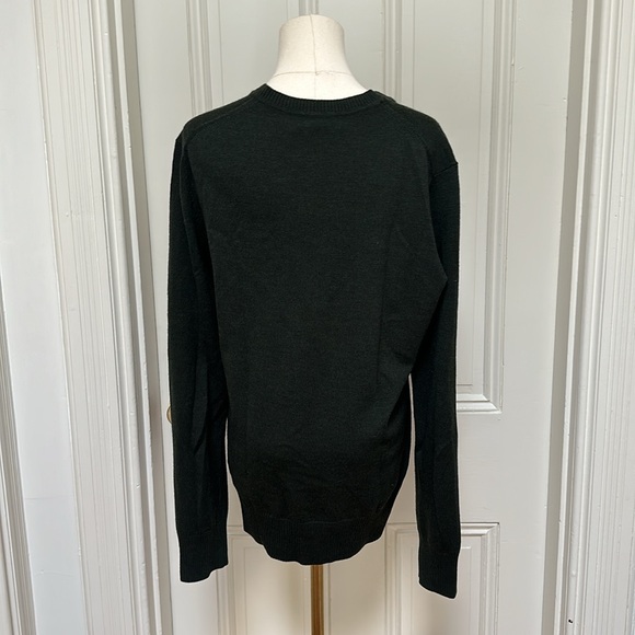 Banana Republic V-Neck Sweater - tall size! - Picture 5 of 7